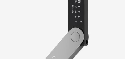 Ledger Nano X Review (2025): Is It Still the Gold Standard?